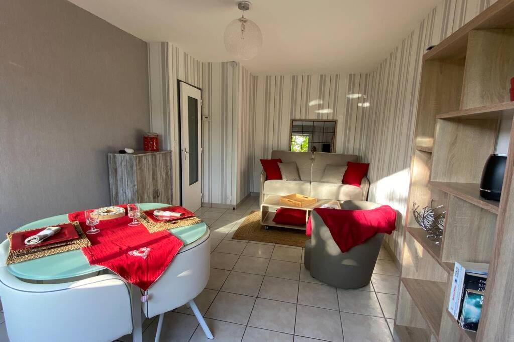 Residence Le Pratey Granville Buitenkant foto